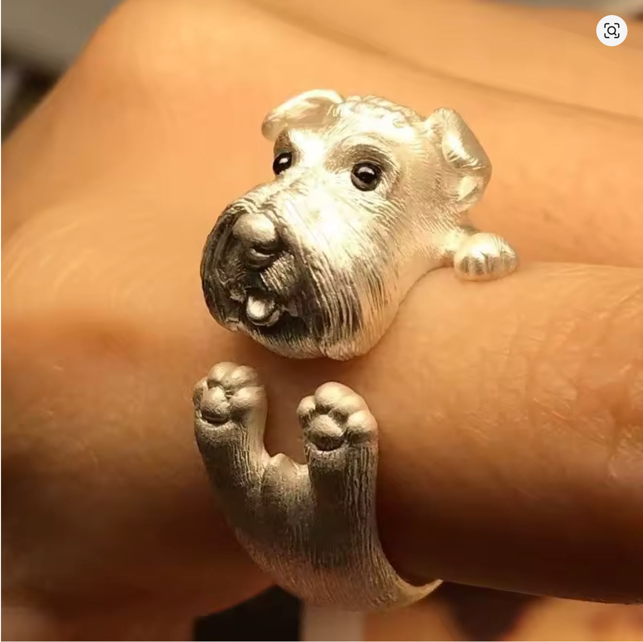 LunaGrace Ring – Elegant with a touch of cuteness (great for nighttime/glow versions)